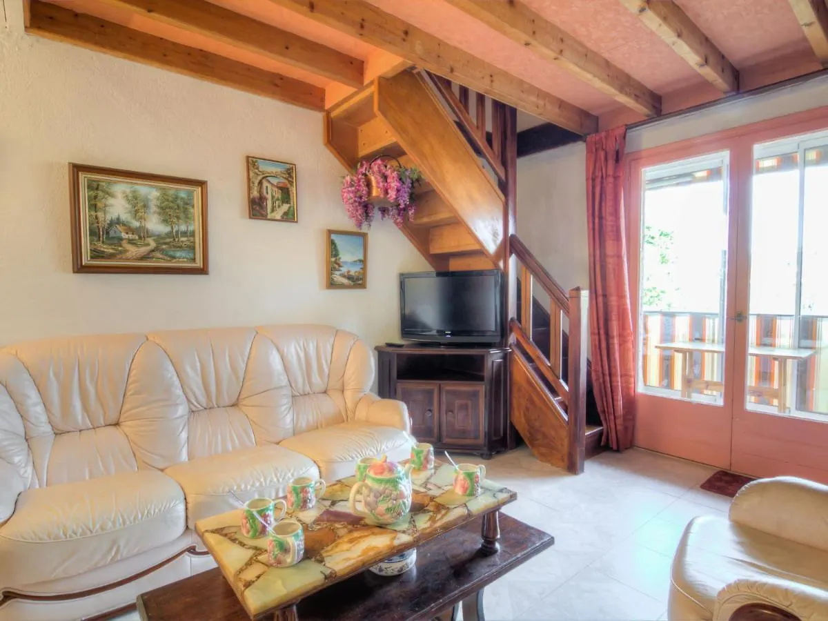 Apartment Le Dauphin Hyeres