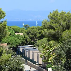 2* Camping Le Mediterranee