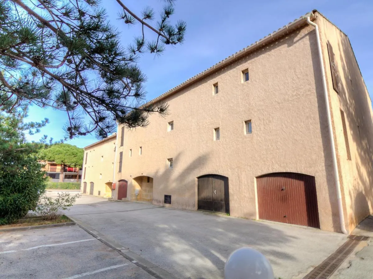 Apartment Le Dauphin Hyères