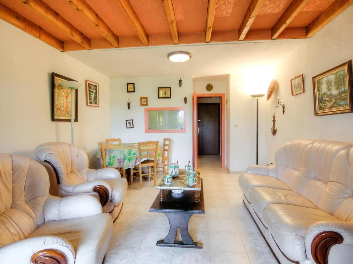 Apartment Le Dauphin Hyères